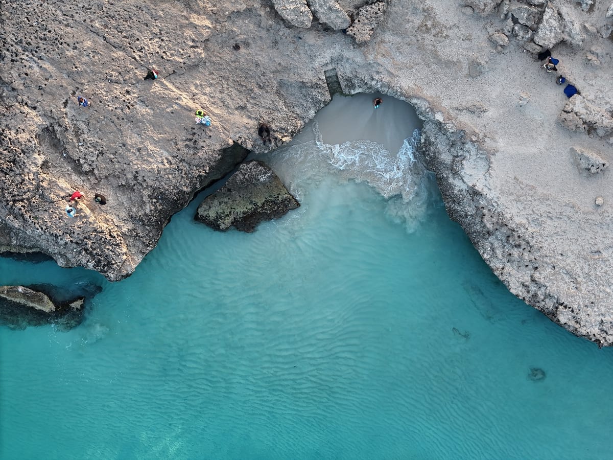 High-resolution aerial view of the compact rocky entry at Tres Trapi
